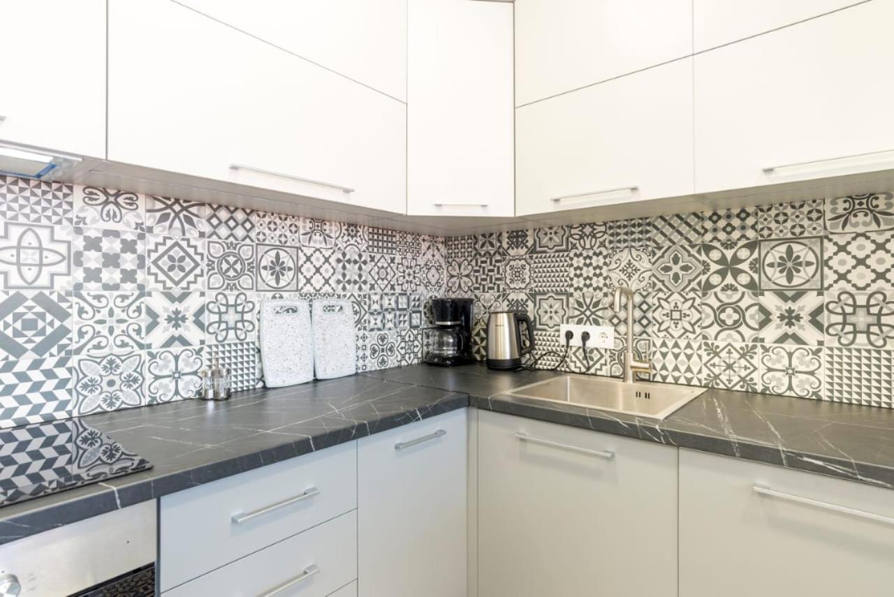 Dream House Rooms Malaga - Habitacion En El Apartemento Bagian luar foto